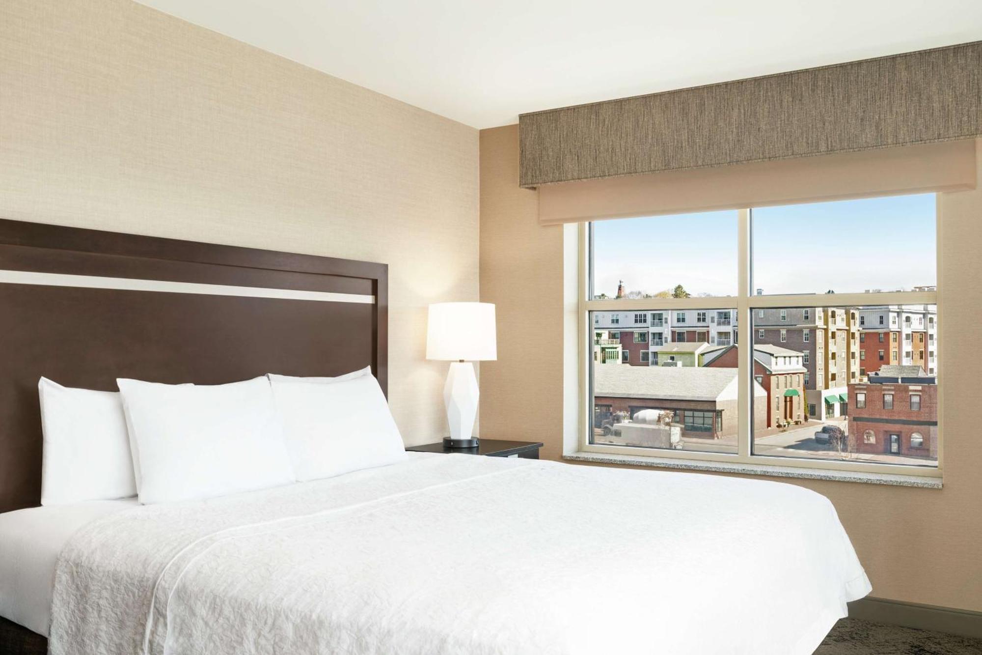 Hotel Hampton Downtown Waterfront Portland
