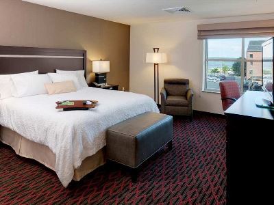 Hotel Hampton Downtown Waterfront Portland